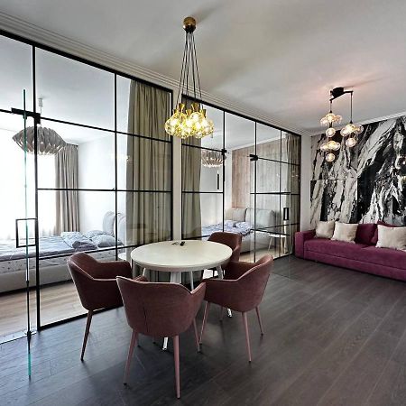 Sea Symphony 3-Bedrooms Lux Apartment Odesa Exterior photo