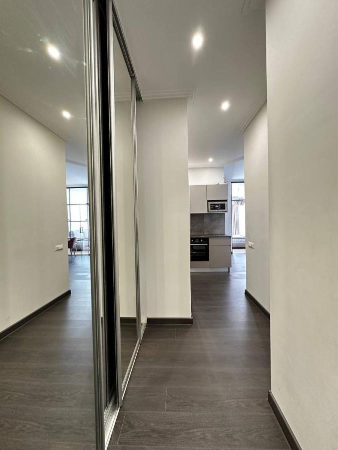 Sea Symphony 3-Bedrooms Lux Apartment Odesa Exterior photo
